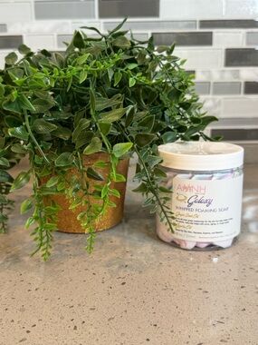 AMINNAH - Galaxy Whipped Foaming Soap